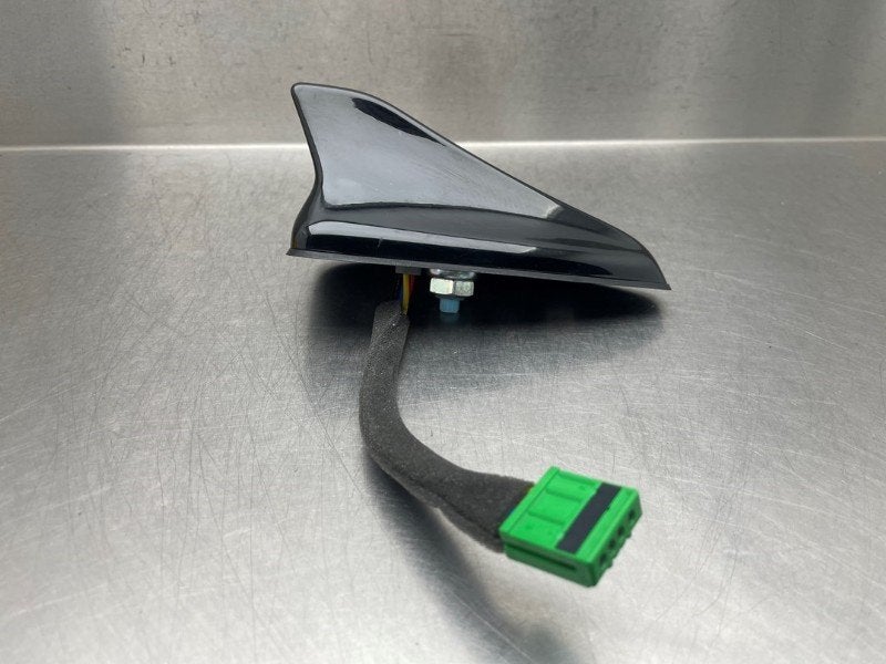 GPS ANTENNE Hyundai i20 (BC3) (01-2020/-) (|96210Q0100EB|), Hyundai Motor Deutschland GmbH, Gebruikt, Kaiserleipromenade 5
63067  Offenbach am Main, DE