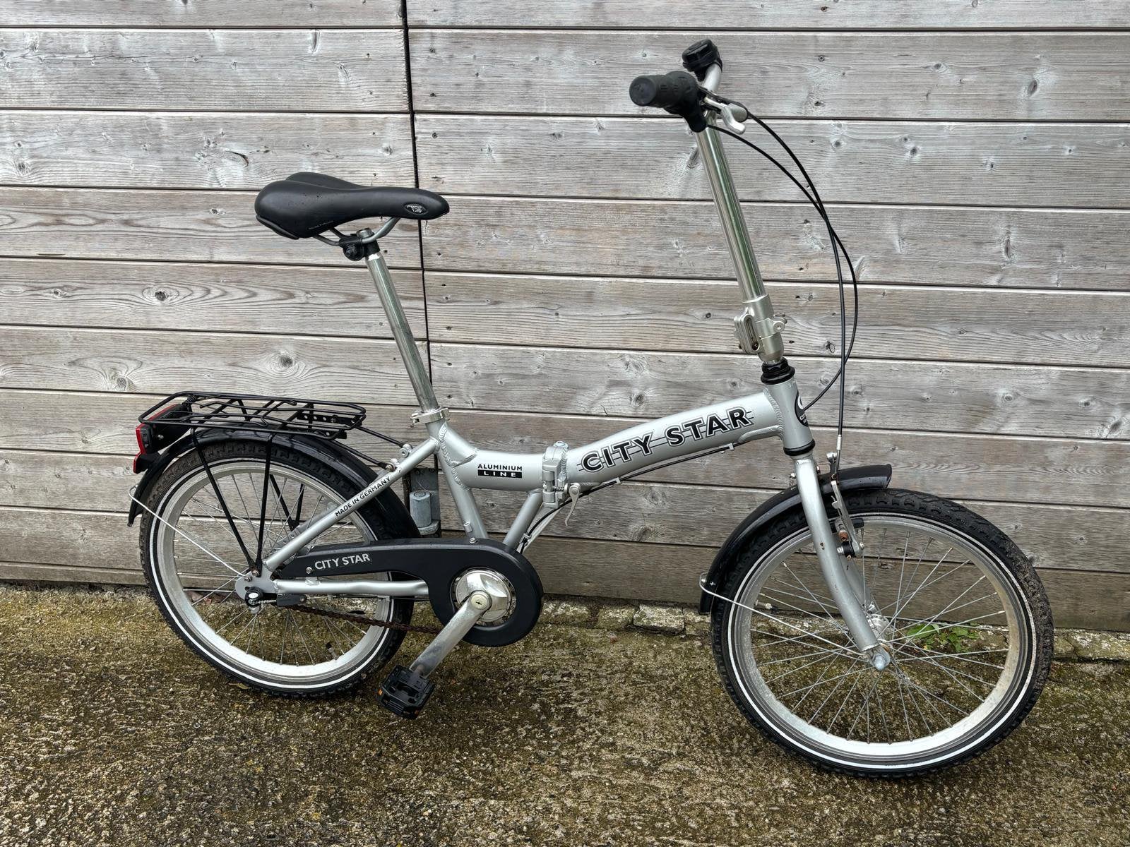 Plooifiets vouwfiets 20’, Fietsen en Brommers, Ophalen, Zo goed als nieuw, Terugtraprem
