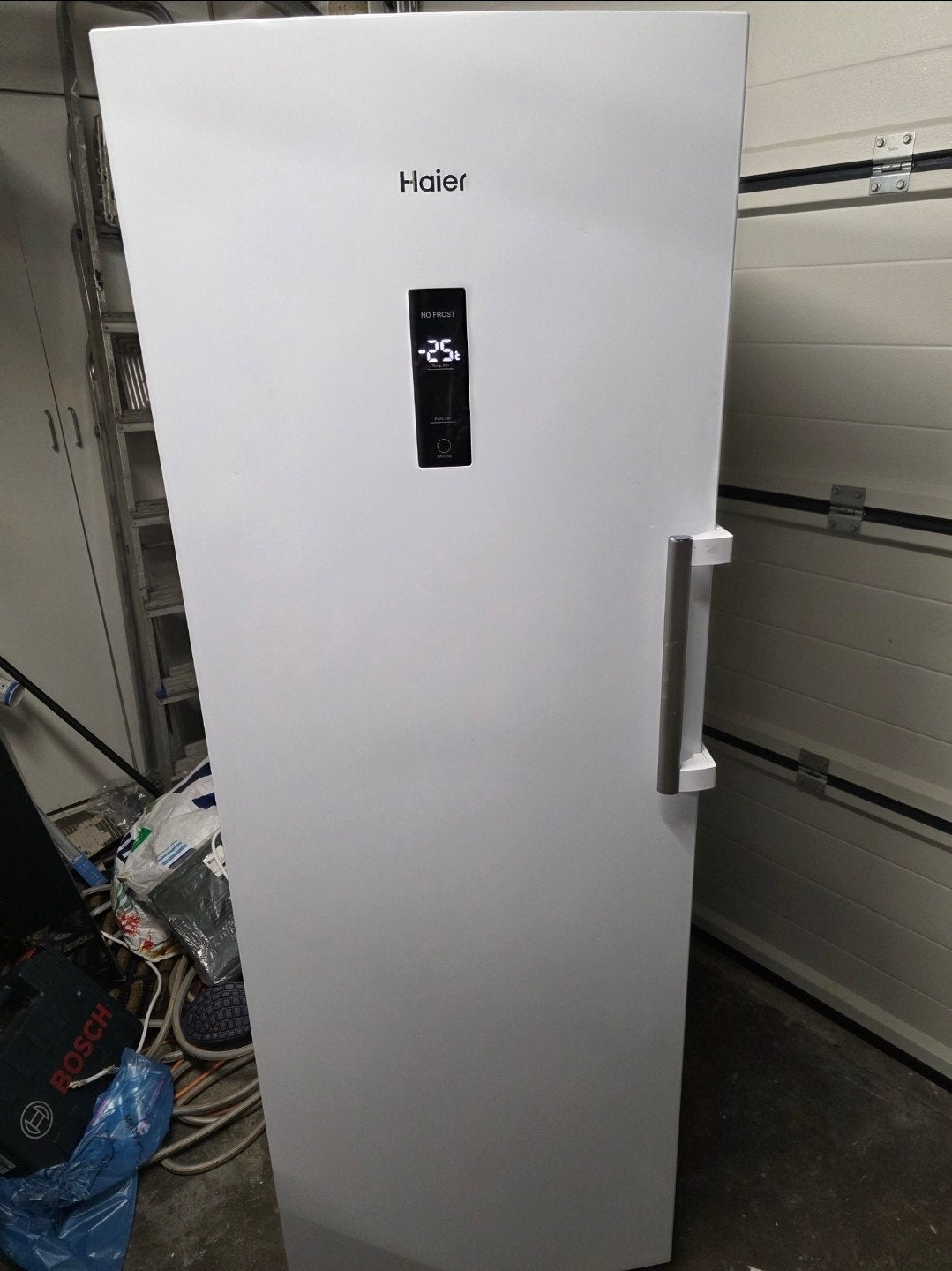 Congélateur Haier NoFrost A++ - BEL ÉTAT

Est-ce que z, Electroménager, Congélateur, Classe énergétique A ou plus économe, 160 cm ou plus