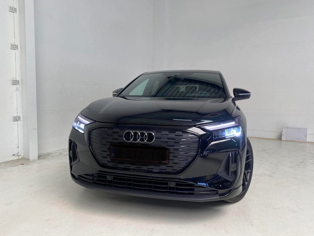 Audi Q4 45 Sportback Édition noire, Autos, Cuir, Achat, Phares entièrement LED, Carnet d'entretien