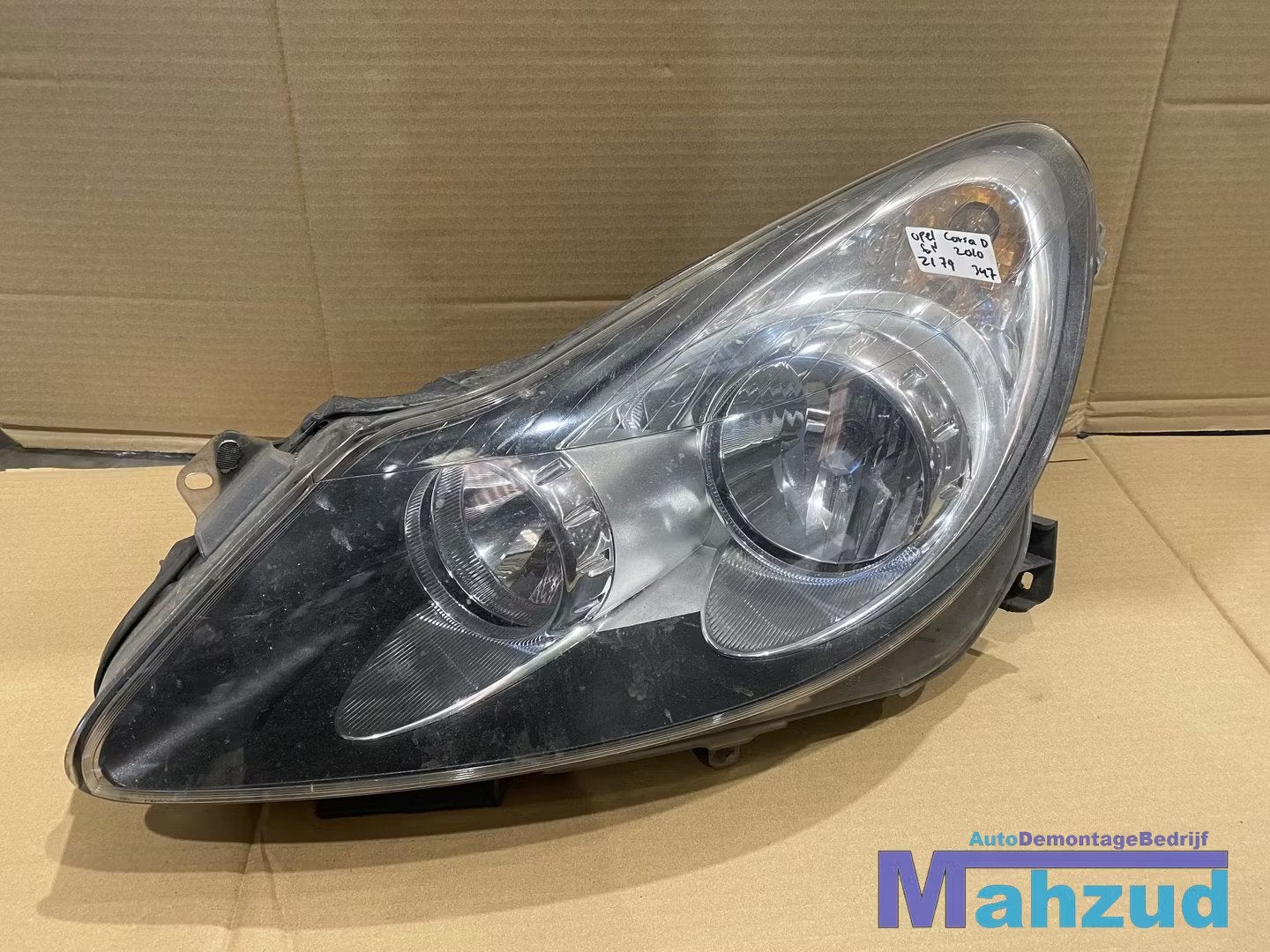 OPEL CORSA D Links koplamp LEFT headlight UK ENGELS, Auto-onderdelen, Gebruikt, Opel Automobile GmbH, Kontakt@opel-infoservice.de