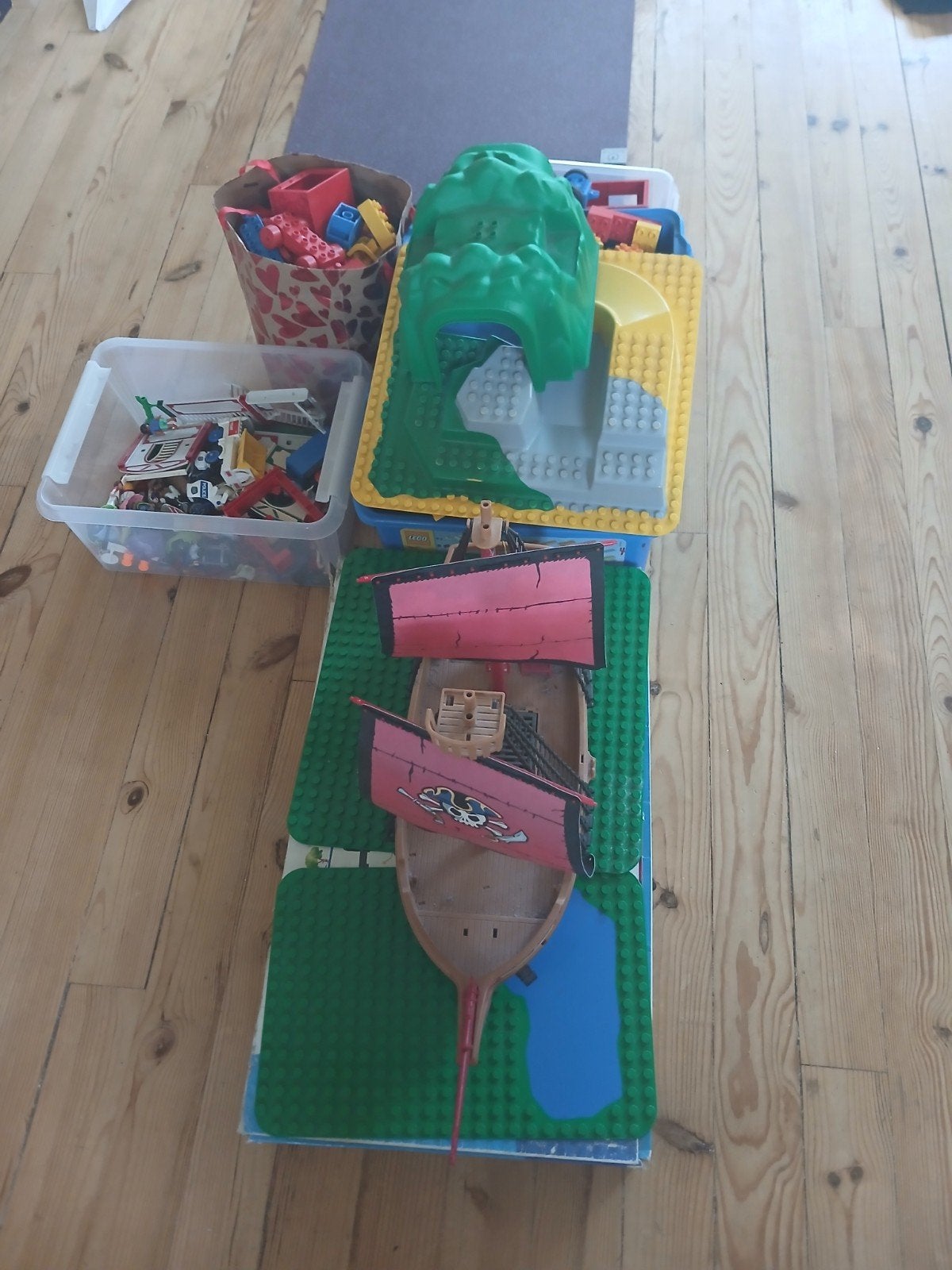Duplo train + plaque + brique..., Enlèvement, Duplo