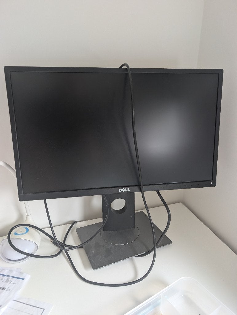 Dell pc monitor 21 inch, Computers en Software, Monitoren, Ophalen, HDMI, Zo goed als nieuw, In hoogte verstelbaar