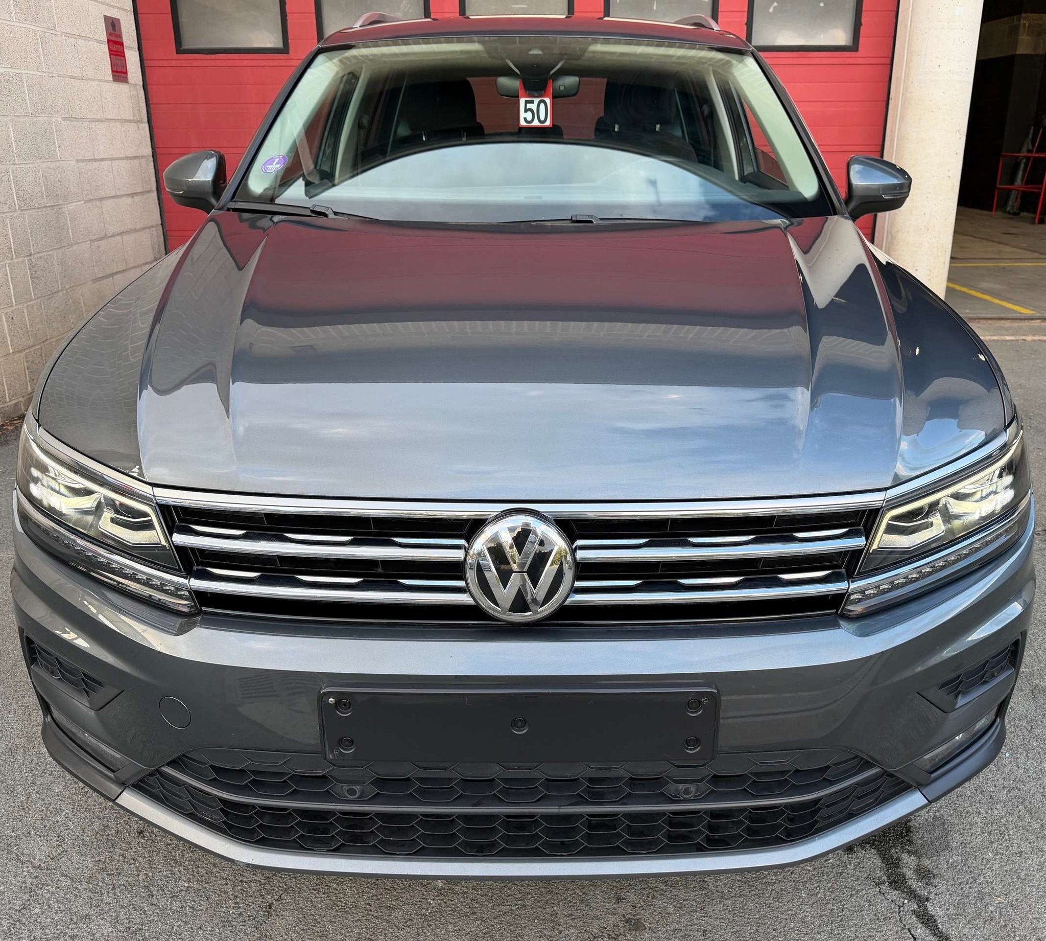 Volkswagen Tiguan 1.5 TSI ACT Highline OPF DSG + CAMÉRA + N, Autos, Argent ou Gris, Achat, Entreprise, Alcantara