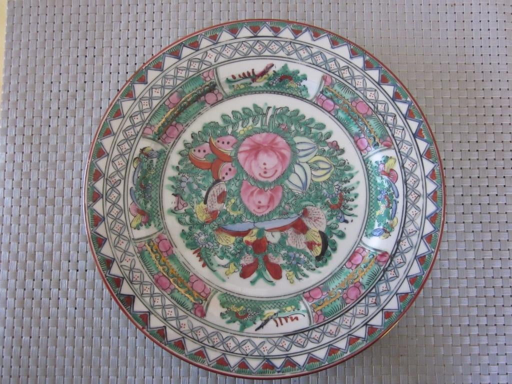 Assiette décorative, Enlèvement