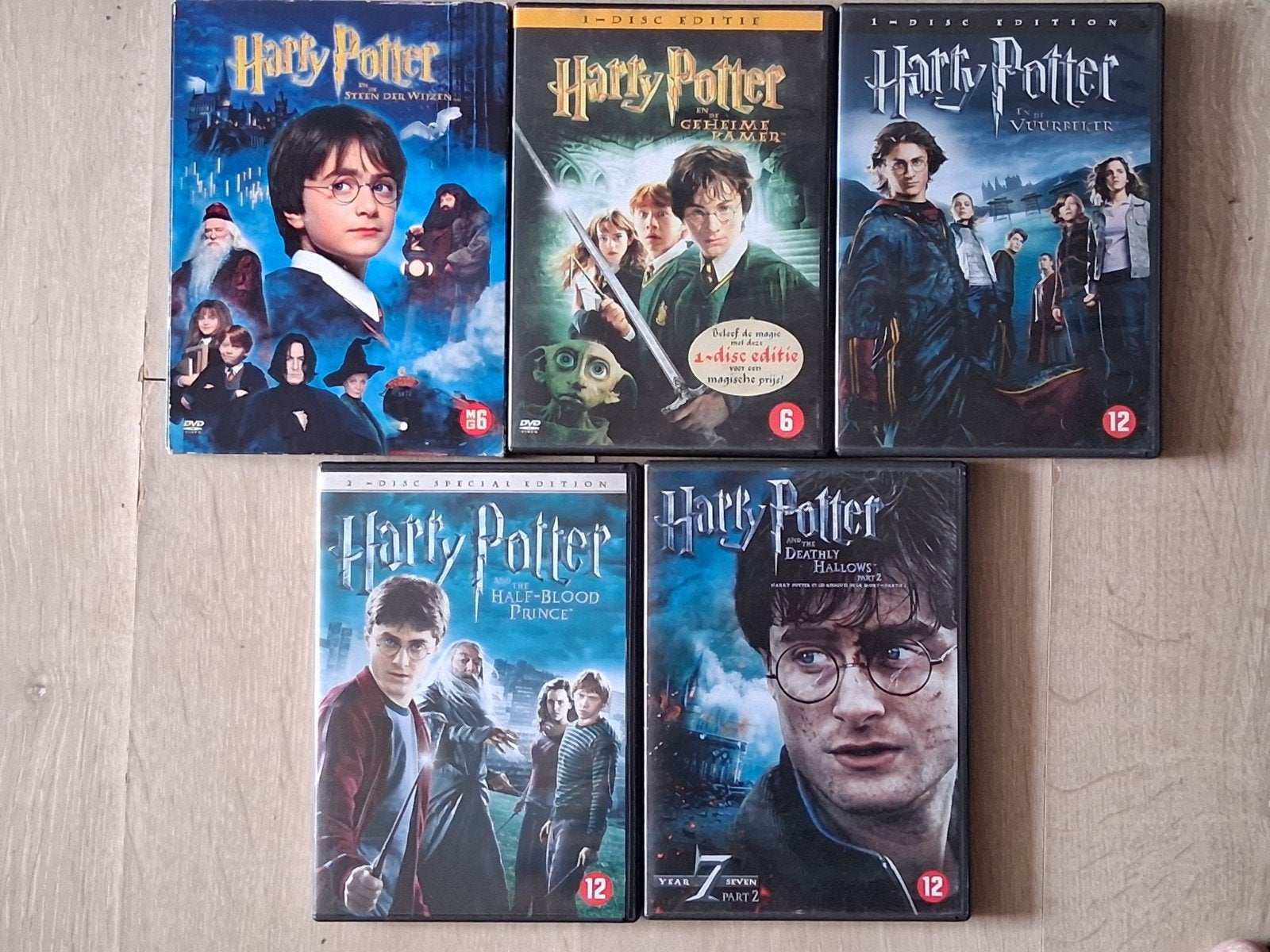 5 dvd's uit de harry potter reeks, CD & DVD, DVD | Aventure, Enlèvement ou Envoi, Néerlandais, Néerlandais