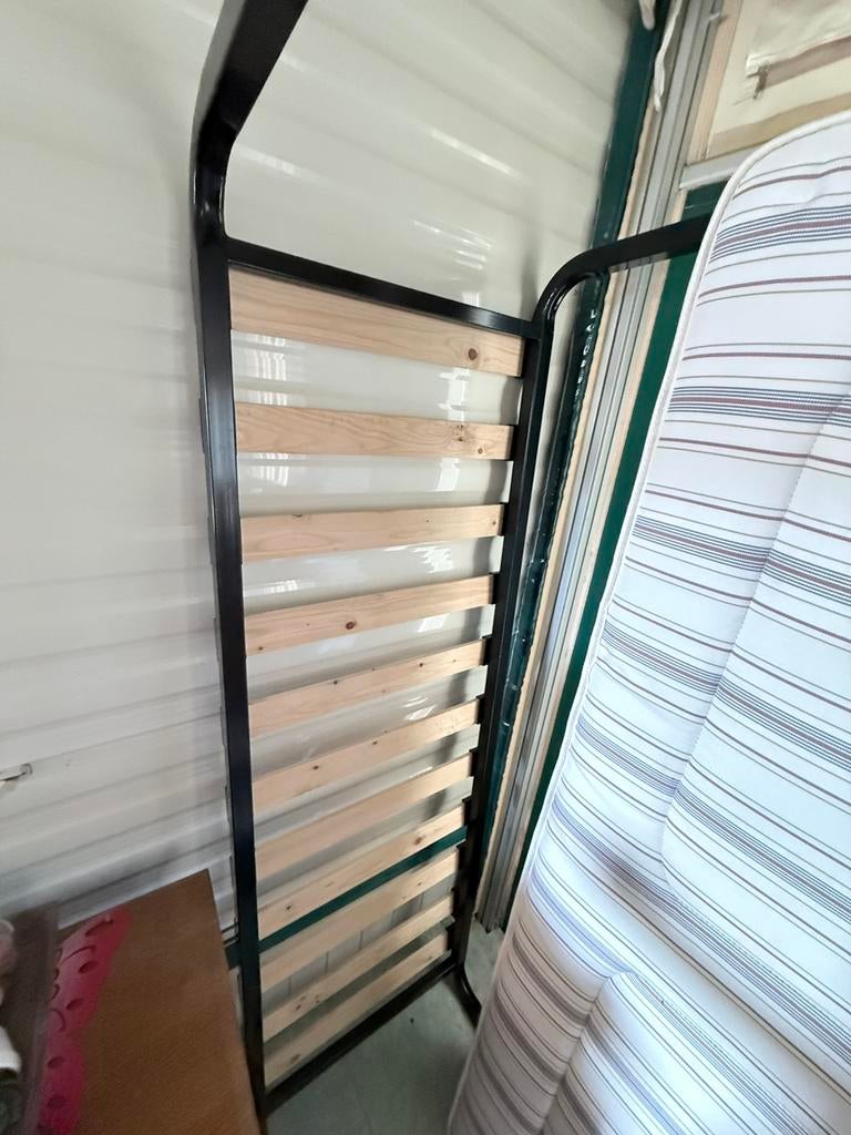 Catavan bed 60 op 1.80, Ophalen, Nieuw, 190 cm of minder, Bedbodem