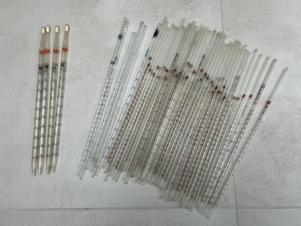 Labo Meetpipetten 2ml gegradueerd, labomateriaal, Enlèvement ou Envoi, Utilisé