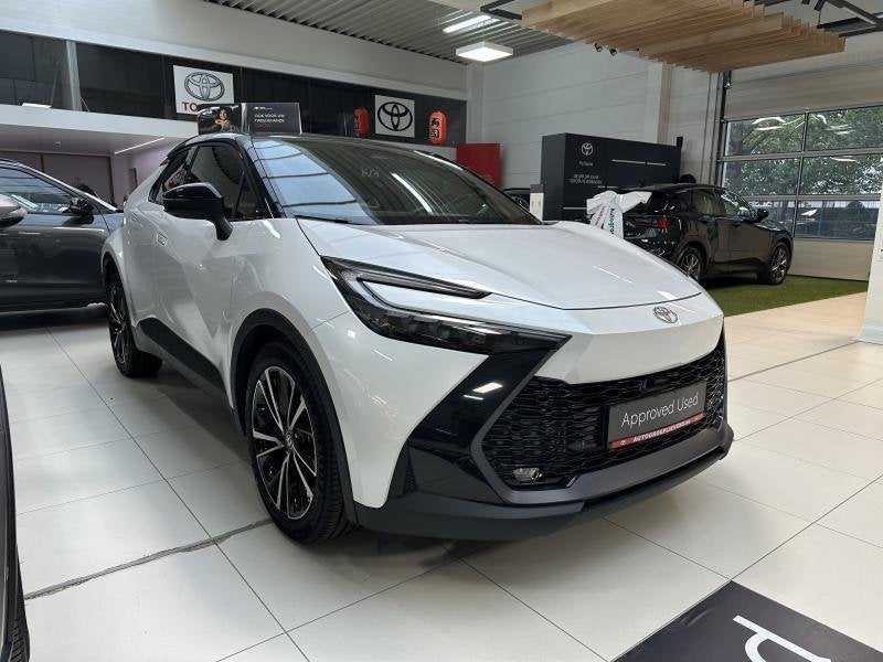 Toyota C-HR 1.8 HYB PREMIUM + LUXURY PACK, Automaat, Euro 6, 110 g/km, Wit