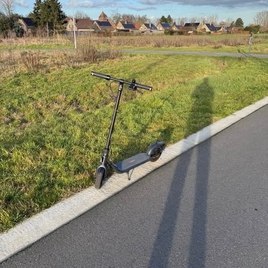 Ninebot F2 Step, Fietsen en Brommers, Ophalen, Zo goed als nieuw, Elektrische step (E-scooter), Segway-Ninebot
