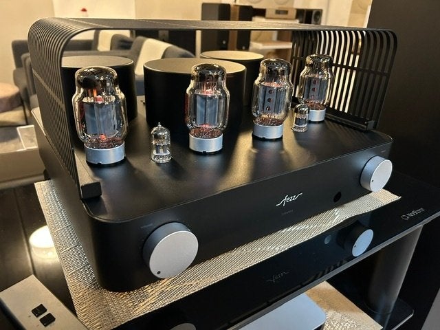FEZZ TITANIA evo kt88 ZGAN+ GARANTIE, Audio, Tv en Foto, Buizenversterker, Ophalen, Versterker