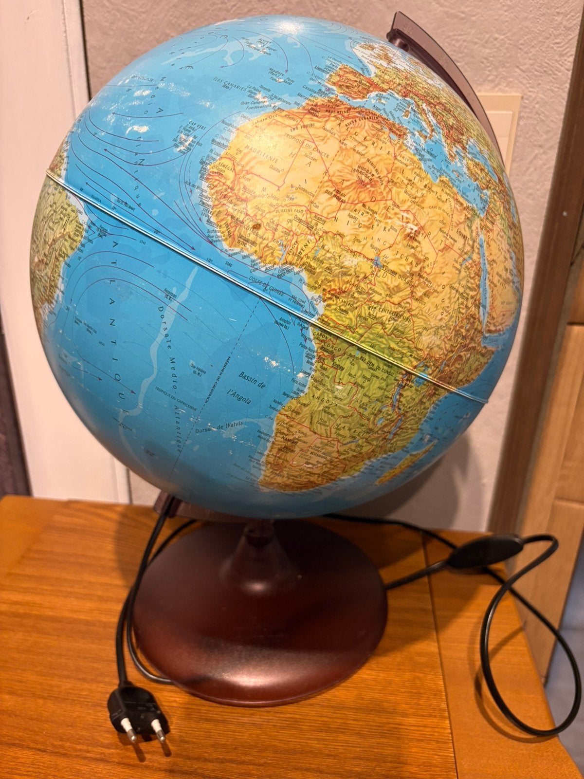 Globe terrestre lumineux, Maison & Meubles, Enlèvement ou Envoi, Lumineux, Comme neuf