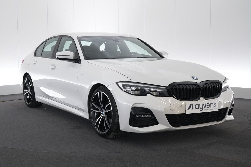 (2ANP177) BMW 3 BERLINE, Auto's, BMW, Automaat, 4 deurs, Achterwielaandrijving, Alcantara