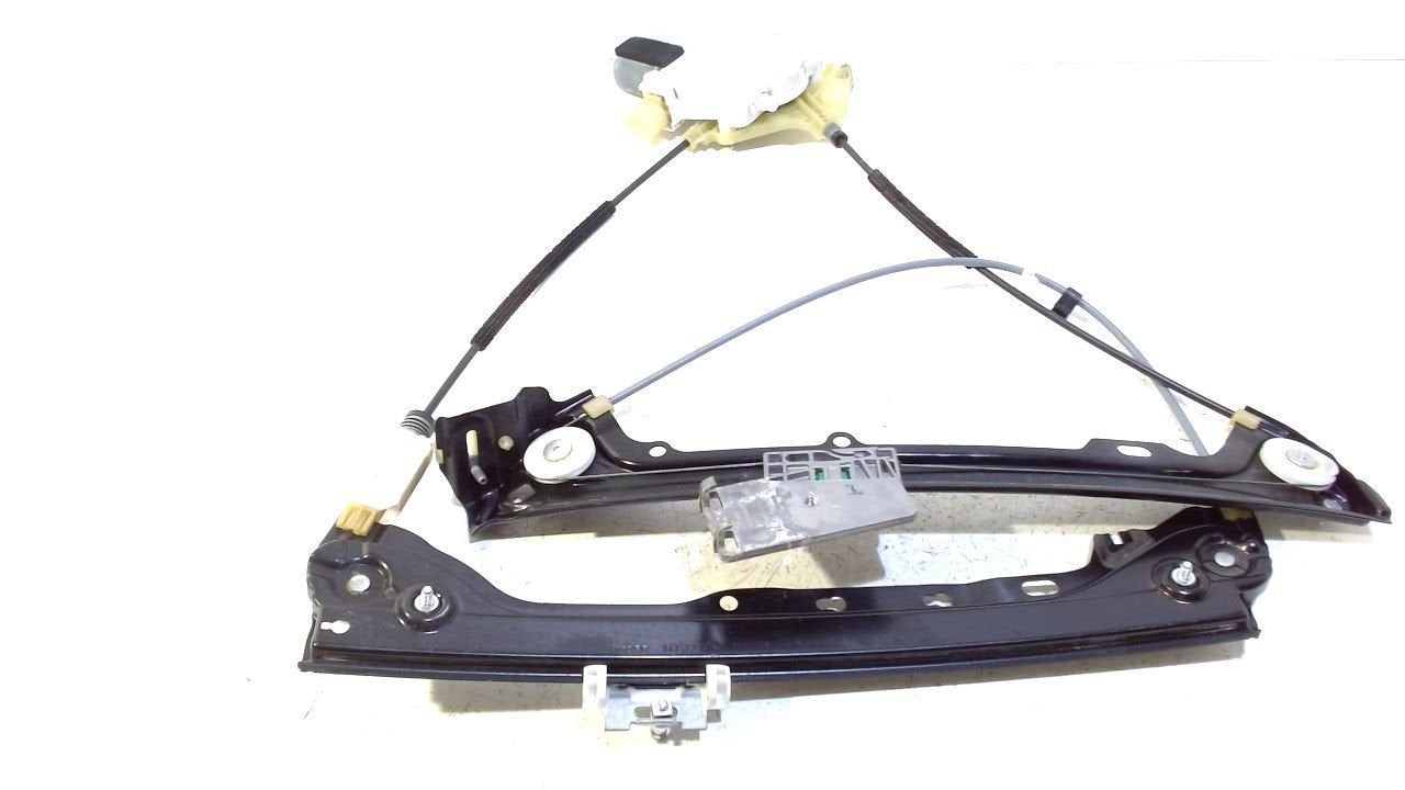 Raammechaniek elektrisch links voor BMW 3 serie, Onderdelen@venauto.nl, Van der Ven Autorecycling B.V., Gebruikt, Ettenseweg 76, 4706 PB Roosendaal, The Netherlands