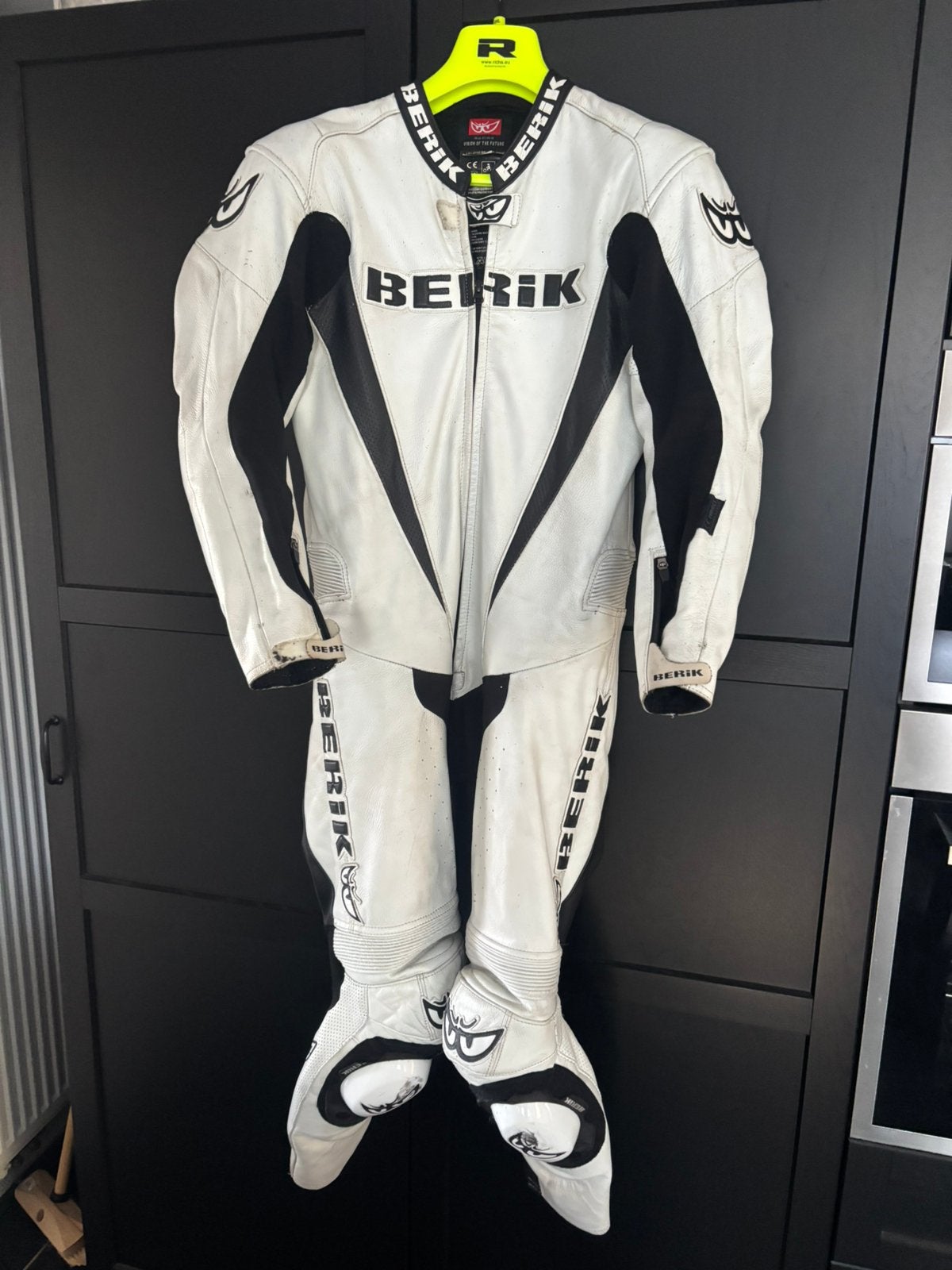 Berik 1 delig racepak maat 52, Motoren, Ophalen, Tweedehands, Overall