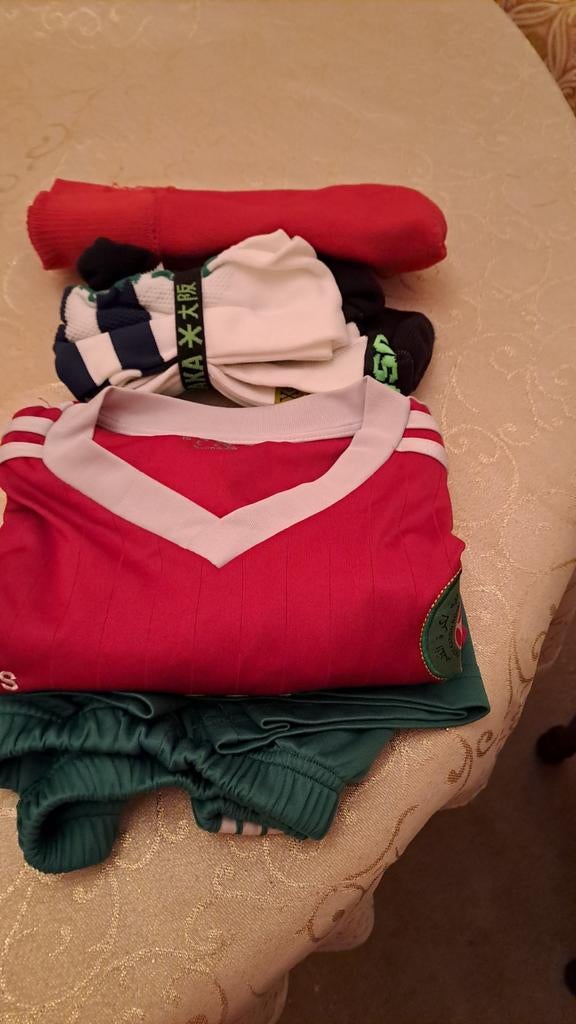 Maillot maroc avec Chaussette, Enlèvement