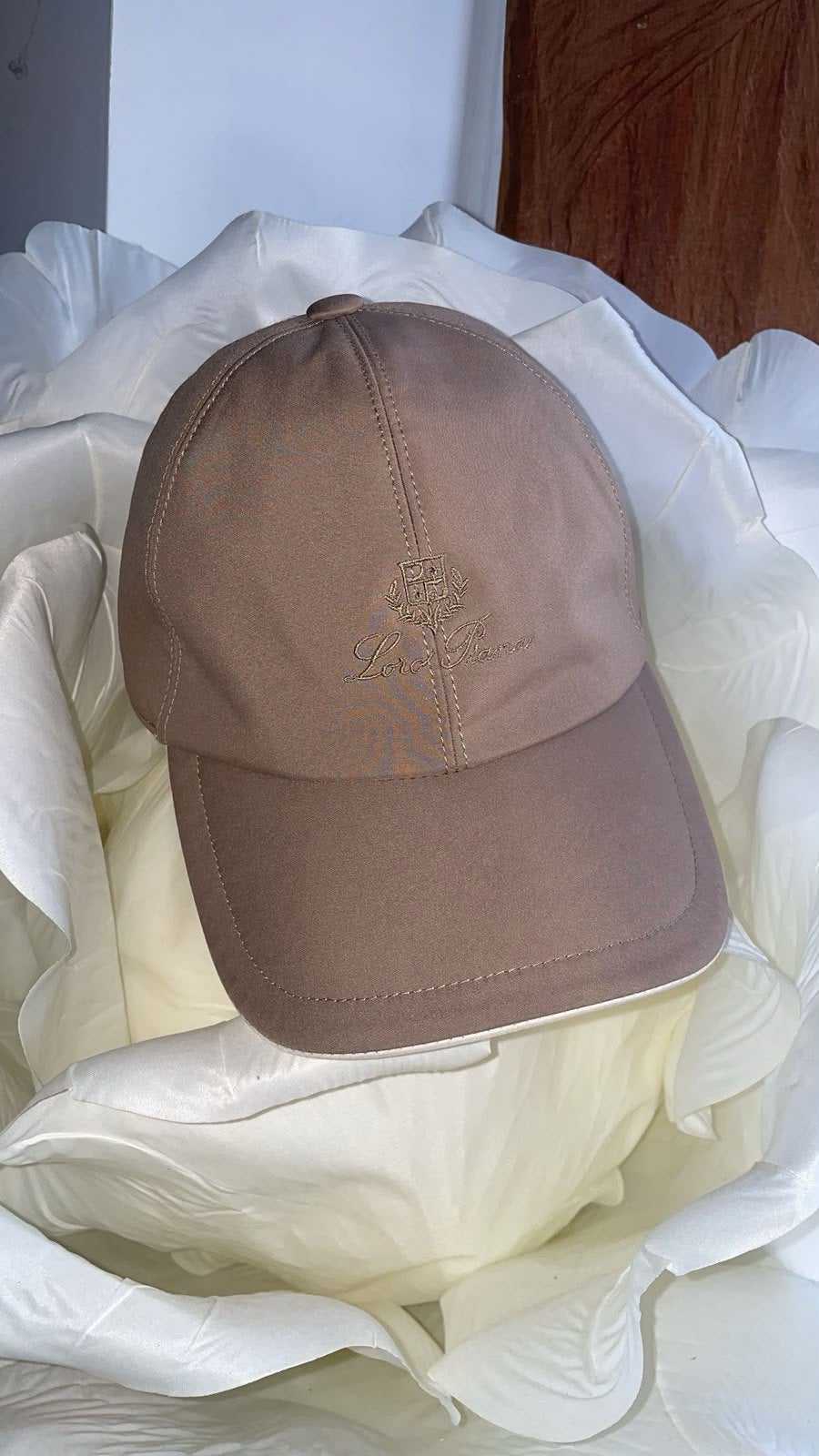 Casquette Loro Piana Beige, Kleding | Dames, Hoeden en Petten, Ophalen, Zo goed als nieuw, Pet