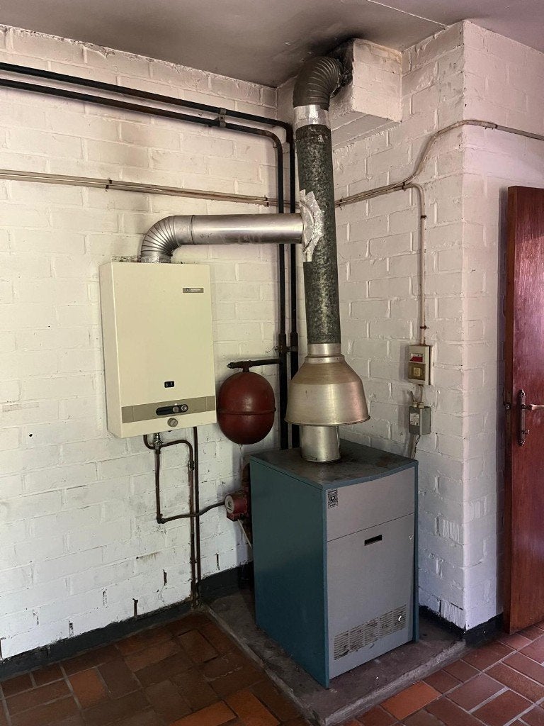 Gasketel en brander - GRATIS, Ophalen, Gebruikt