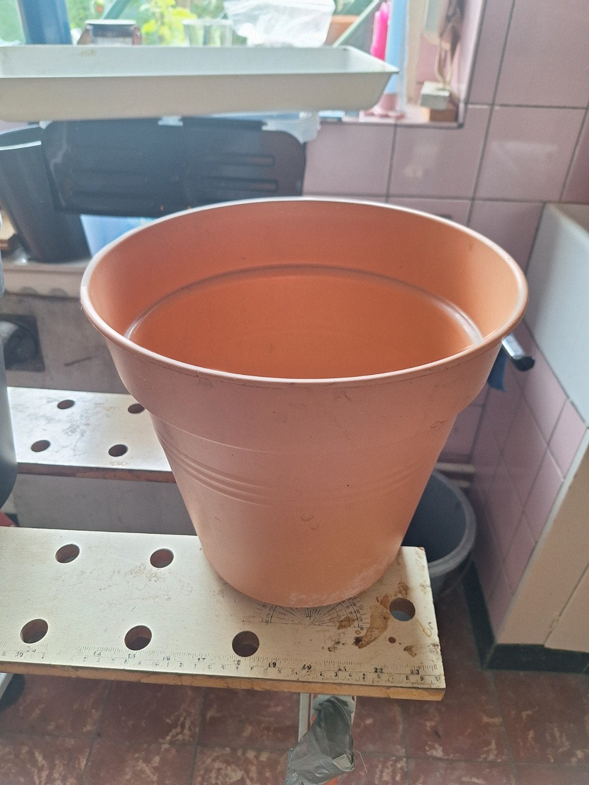 Elho bloempot D27, Tuin en Terras, Kunststof, Rond, Zo goed als nieuw, Minder dan 40 cm