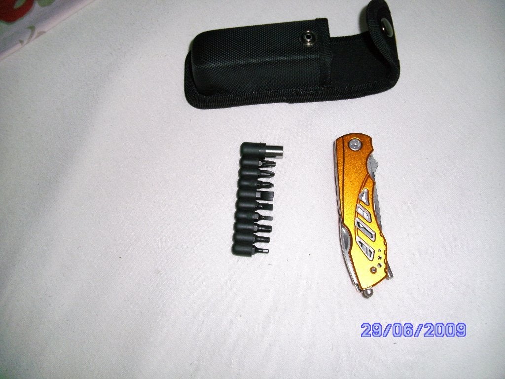 Multitool neuf, Enlèvement, Neuf