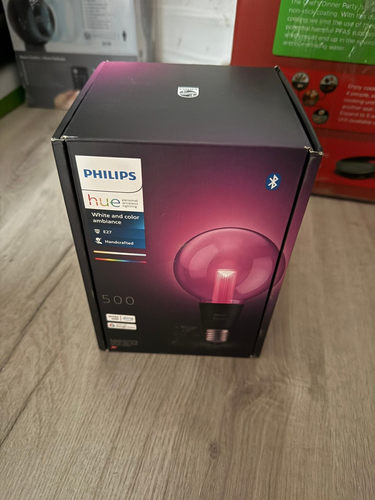 Philips Hue Lightguide G30 Small Globe Smart LED Bulb, Huis en Inrichting, Lampen | Losse lampen, Ophalen, Zo goed als nieuw, Philips