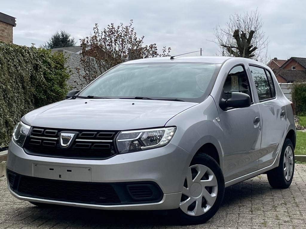 Prête à immatriculer/ Euro6b/ Dacia Sandero 1.0 Essence, Argent ou Gris, Achat, Euro 6, Boîte manuelle