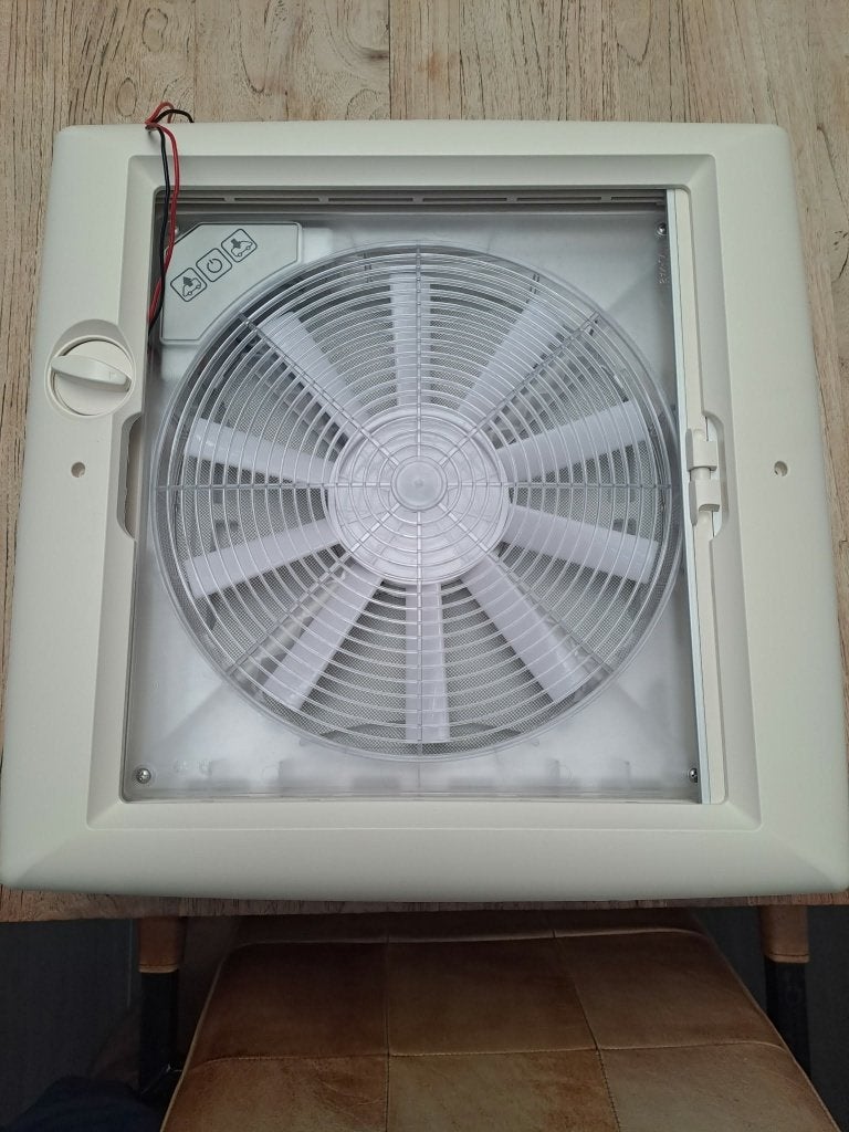 Ventilateur de toit Thule Omnivent 12 V, Enlèvement, Neuf