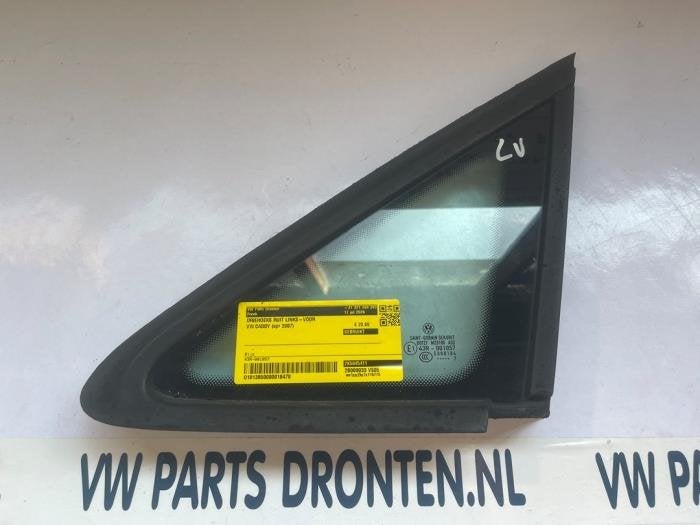 Vitre triangulaire avant gauche d'un Volkswagen Caddy, Volkswagen, -, 3 mois de garantie, Utilisé
