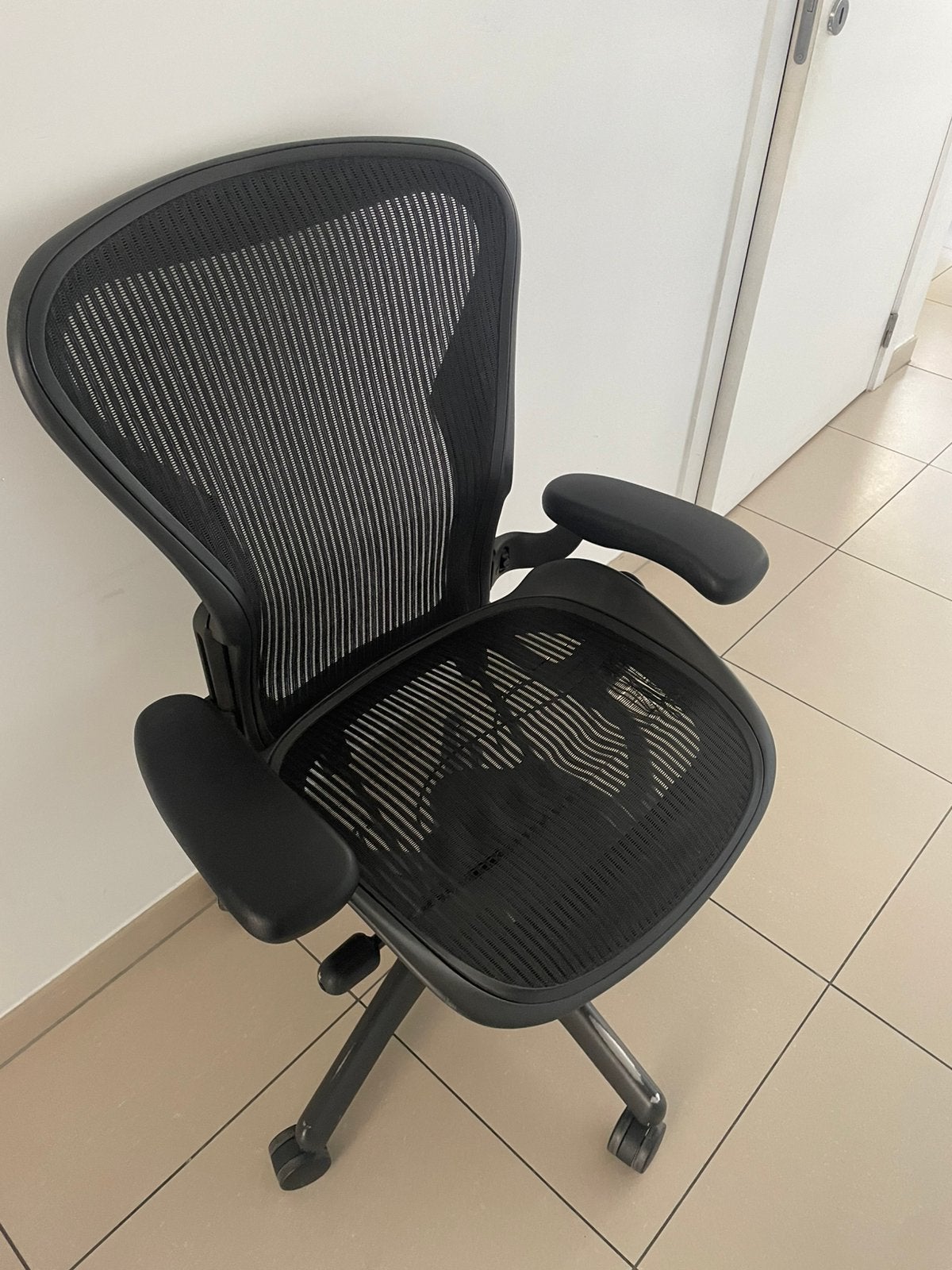 Bureaustoel Herman Miller Aeron, Huis en Inrichting, Ophalen, Gebruikt, Zwart, Bureaustoel