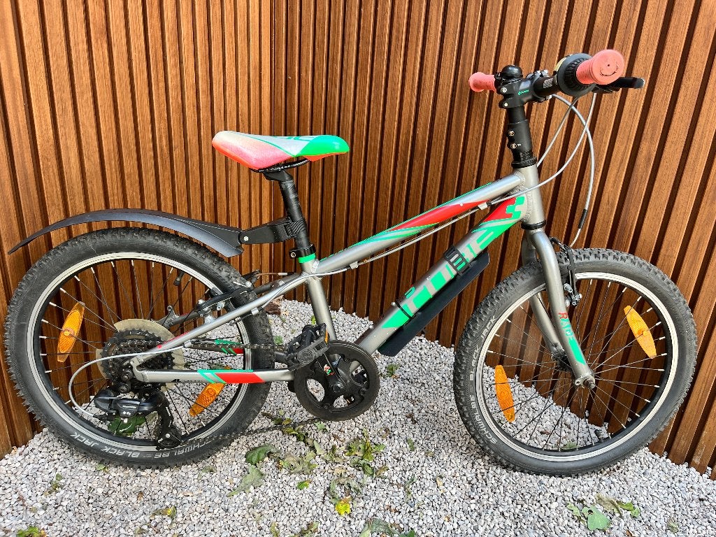 Mountainbike Cube Race 2OO 20inch, Ophalen, 20 inch of meer, Gebruikt, Velgrem