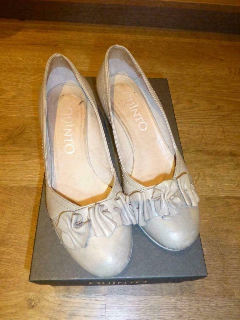 beige schoenen / pumps Quinto maat 36, Enlèvement ou Envoi, Beige, Escarpins, Porté