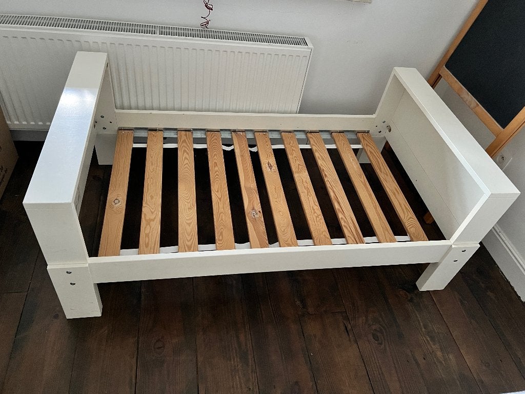 IKEA Meegroeibed, Kinderen en Baby's, Kinderkamer | Bedden, Ophalen, Zo goed als nieuw, Lattenbodem