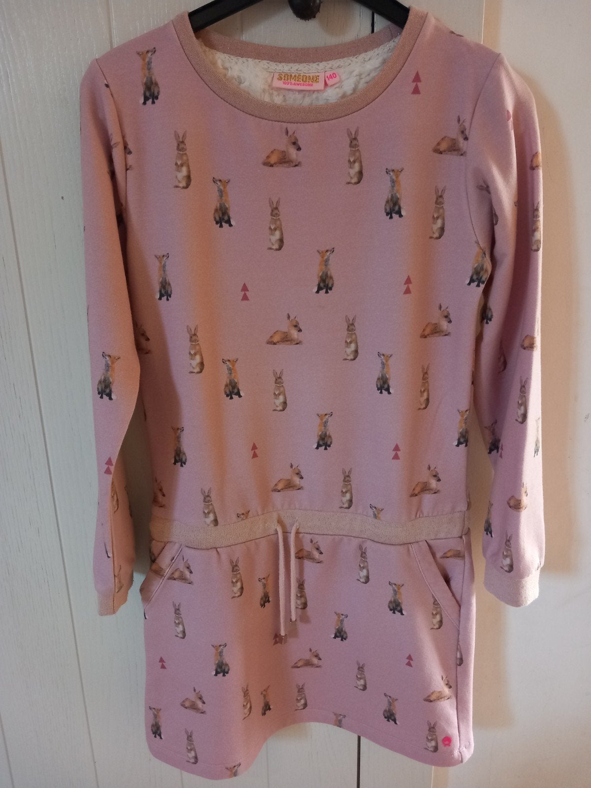 kleedje someone maat 140, Enfants & Bébés, Vêtements enfant | Taille 140, Somene, Robe ou Jupe, Enlèvement ou Envoi, Comme neuf