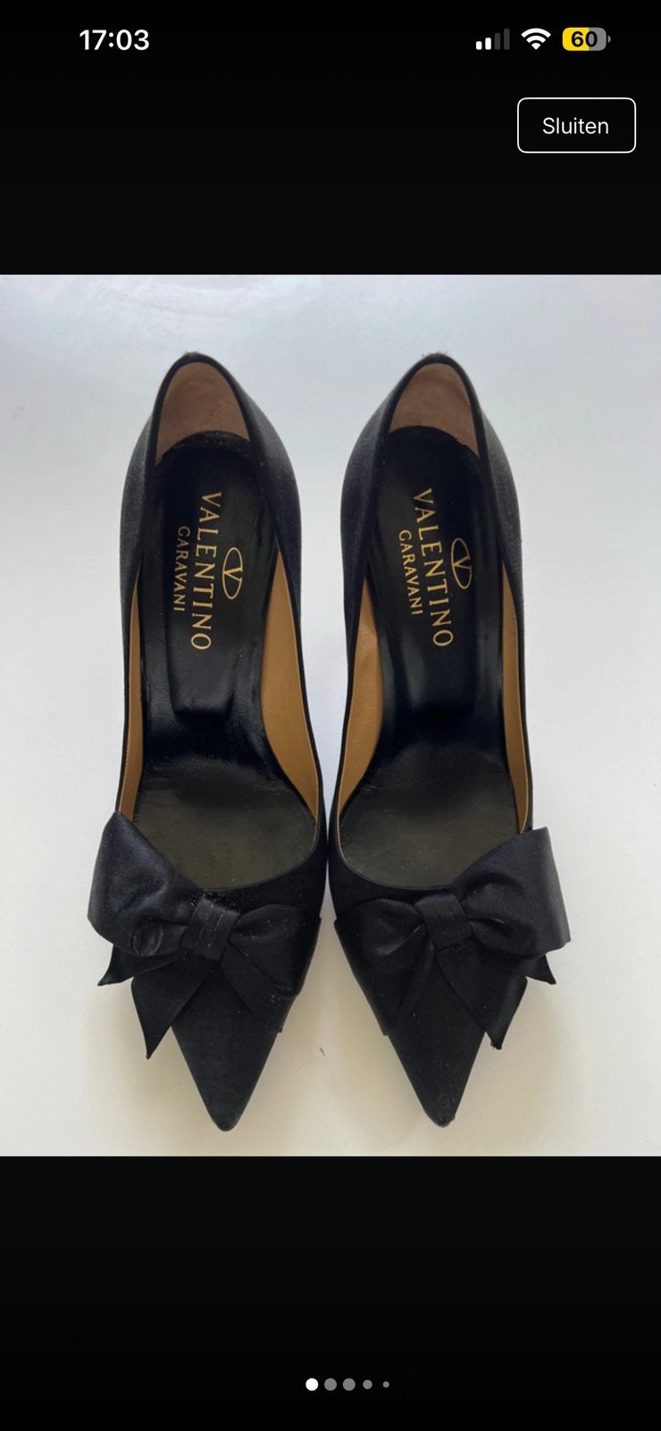 Zwarte pumps schoenen Valentino  garavani, Kleding | Dames, Schoenen, Pumps, Zwart, Ophalen of Verzenden, Gedragen