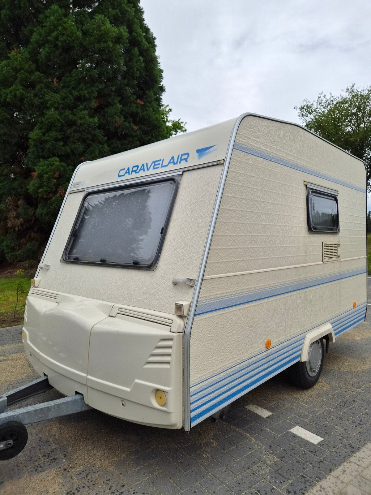 Caravan Caravelair 335 De luxe  voortent .Keuringsvrij  2001, 4 à 5 mètres, Particulier, Jusqu'à 3, Caravelair