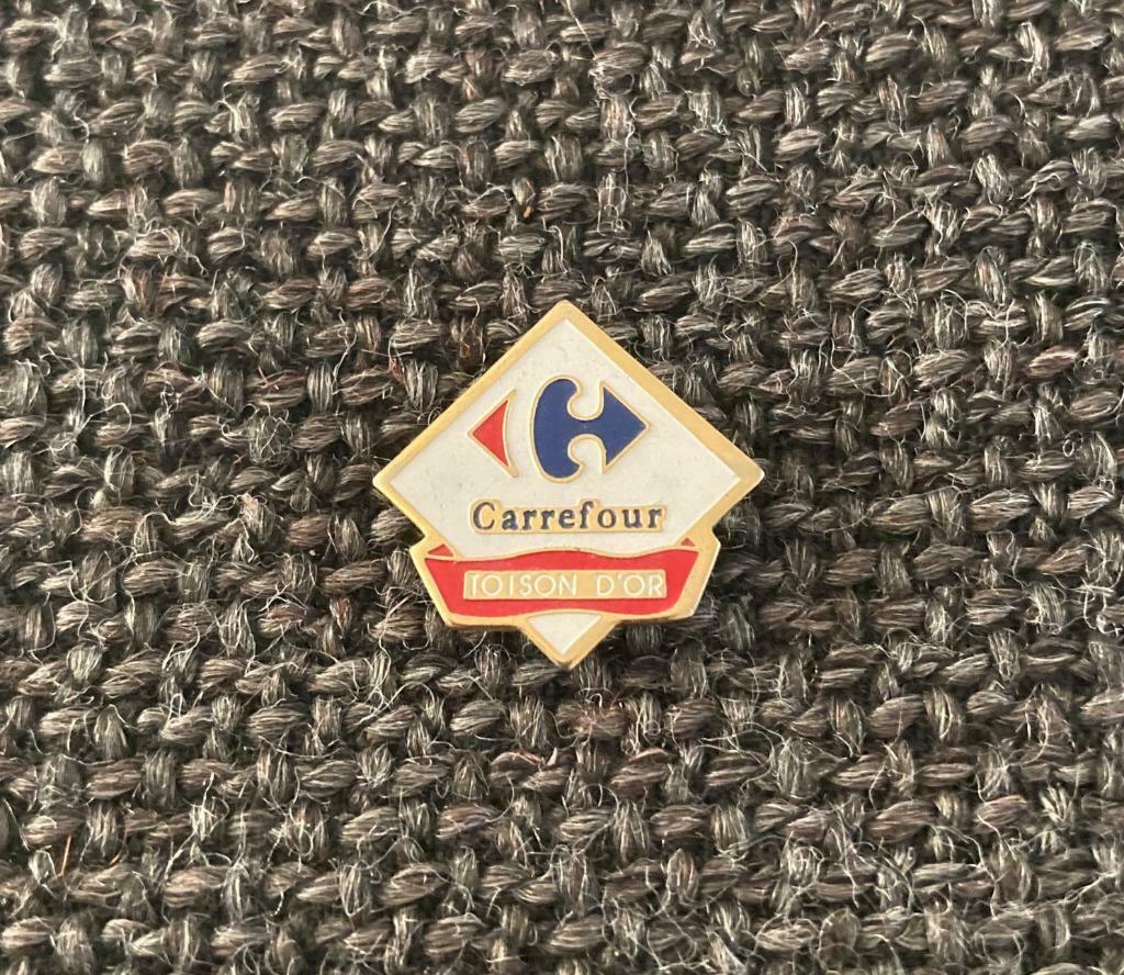 PIN - CARREFOUR, Envoi, Utilisé, Autres sujets/thèmes, Insigne ou Pin's