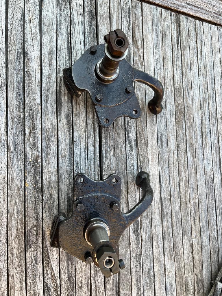 VW COX / KEVER : PAIRE DE FUSEE FREIN A DISQUE, Enlèvement ou Envoi, Volkswagen