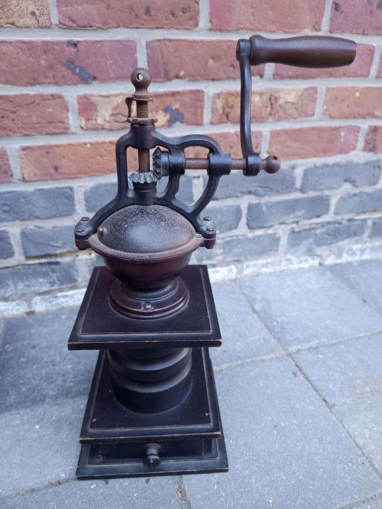 Antiek Koffiemolens, Antiek en Kunst, Ophalen