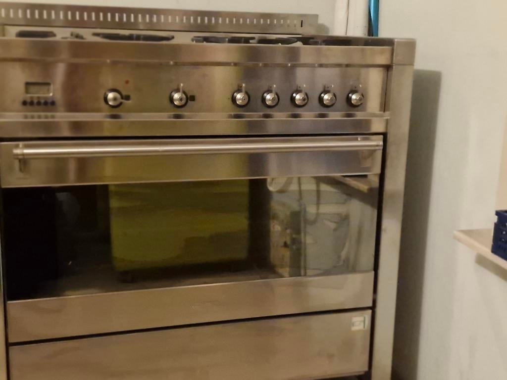 Smeg fornuis, Elektronische apparatuur, Fornuizen, Ophalen, 60 cm of meer, Gas, Vrijstaand