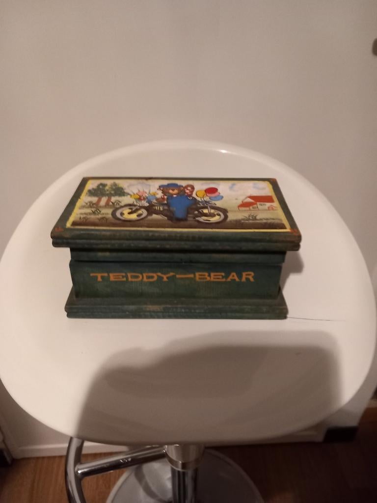 Houten beren doosje, Antiek en Kunst, Ophalen
