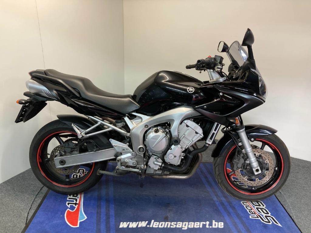 Yamaha FZ 6 Fazer motoren beschikbaar @ Leon Sagaert, Motoren, 4 cilinders, Bedrijf, Meer dan 35 kW, Toermotor