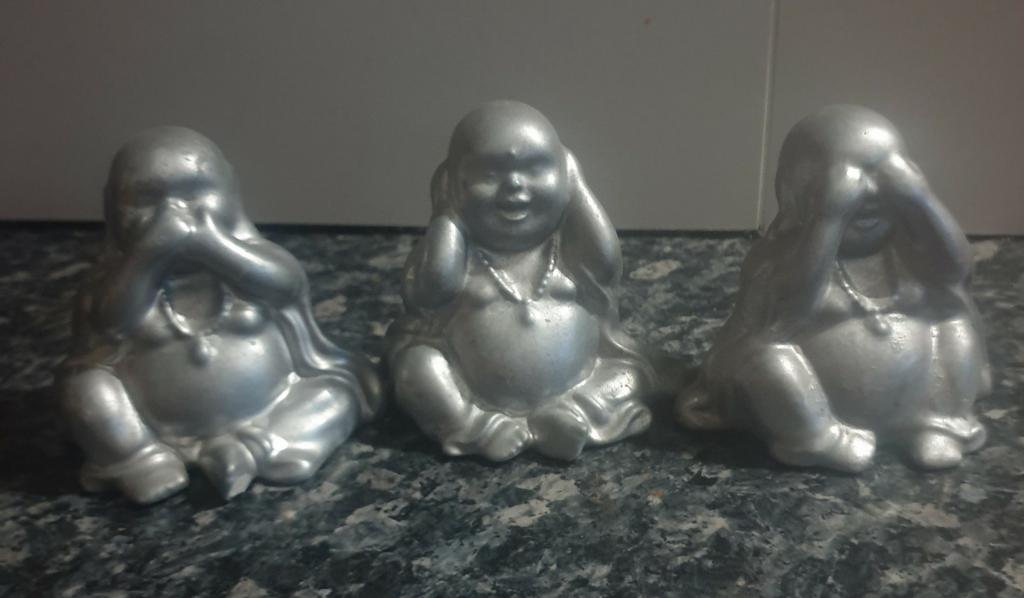 Petit boudha, Enlèvement ou Envoi, Comme neuf