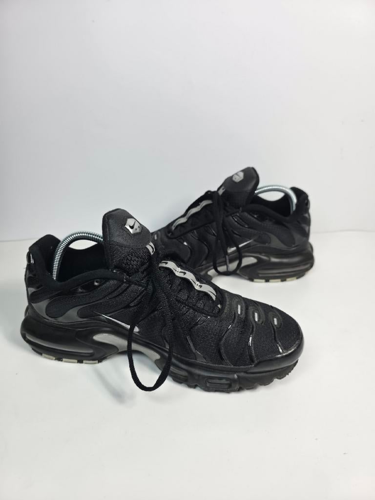Nike Air Max Plus TN Triple Black Sneakers Size 44, Zwart, Nike, Ophalen of Verzenden, Zo goed als nieuw