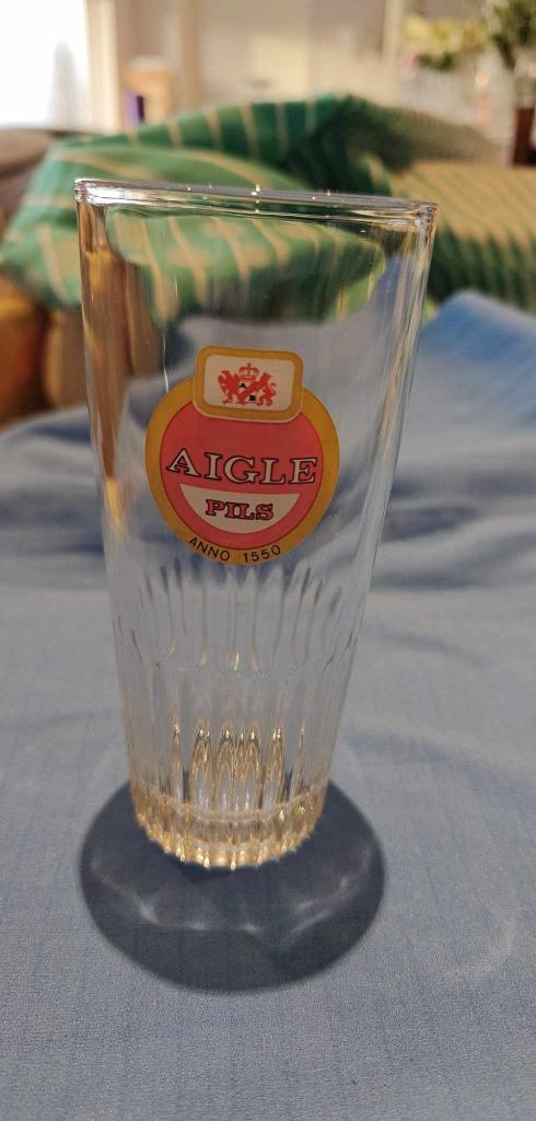 verre à bière Aigle Pils anno 1550, Enlèvement ou Envoi, Comme neuf, Verre ou Verres, Autres marques