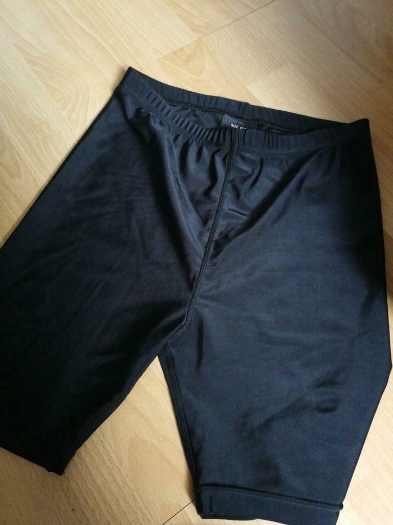 Kinder sportkleding maat 12/14 jaar 3 stuks, Ophalen of Verzenden, Zo goed als nieuw, Nike