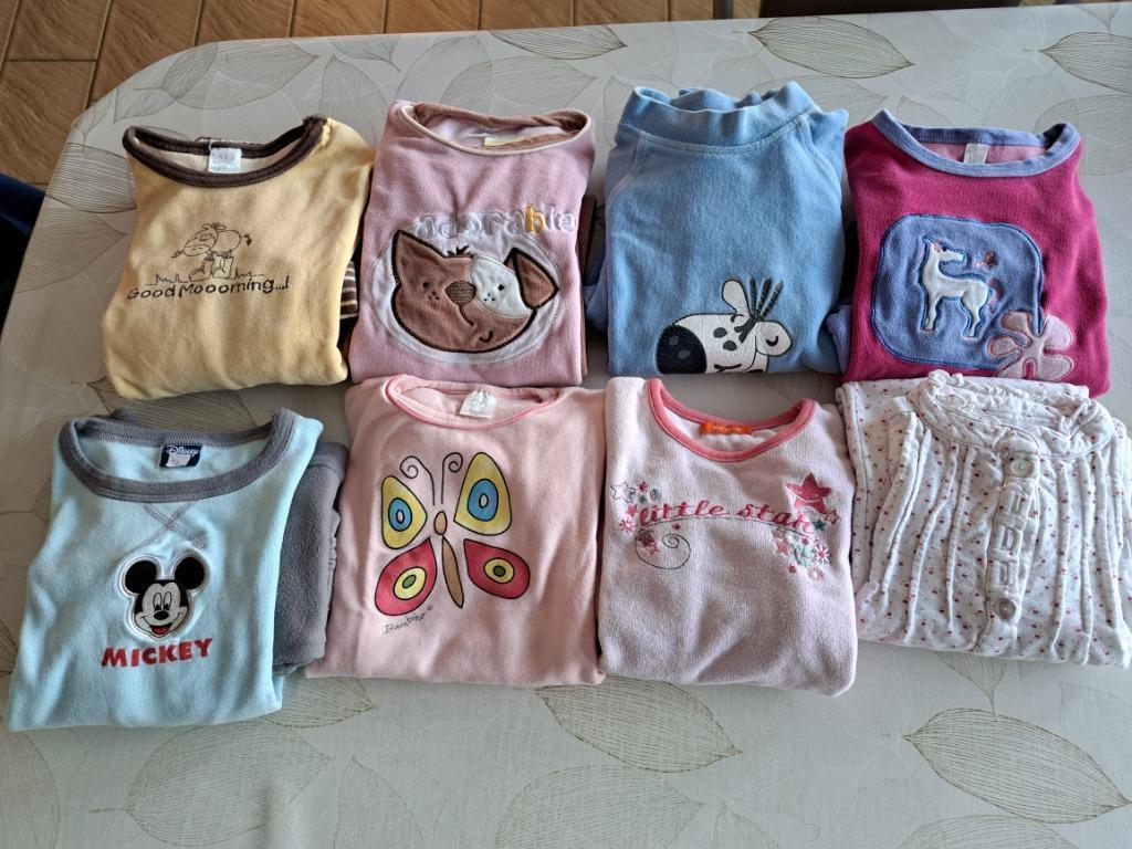 Pakket 8 Meisjespyjama's - Maat 104 - winter - 10 euro, Ophalen of Verzenden, Gebruikt, Meisje, Nacht- of Onderkleding