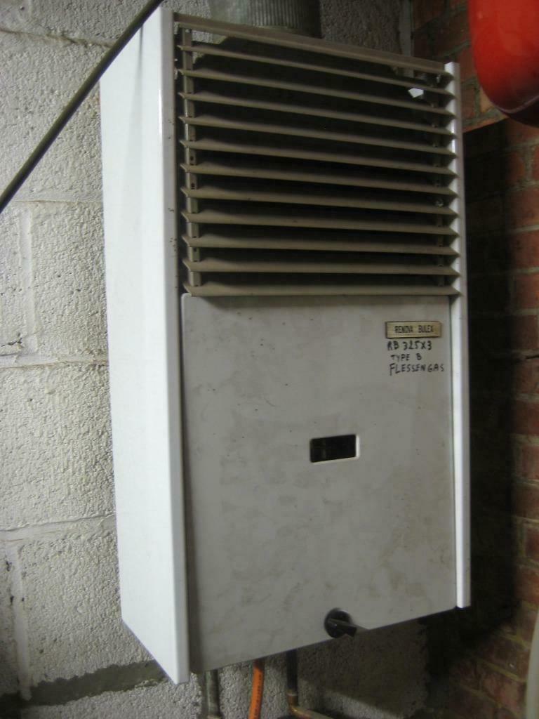 GEVRAAGD: oudere boiler Renova Bulex voor onderdelen, Ophalen of Verzenden, Gebruikt, Aardgas, Geiser