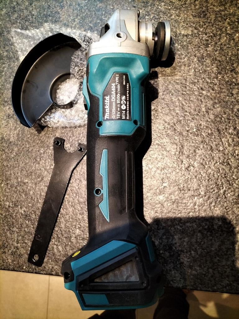 Slijpmachine Makita 125 mm Nieuw, Ophalen, Nieuw, Haakse handslijpmachine
