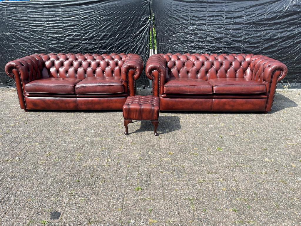 2 x 3 Chesterfield zetel roodbruin GRATIS GELEVERD, Huis en Inrichting, Ophalen of Verzenden, Leer