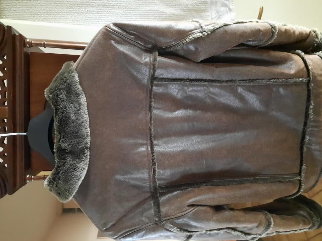 Vest pels maat large, Ophalen, Zo goed als nieuw